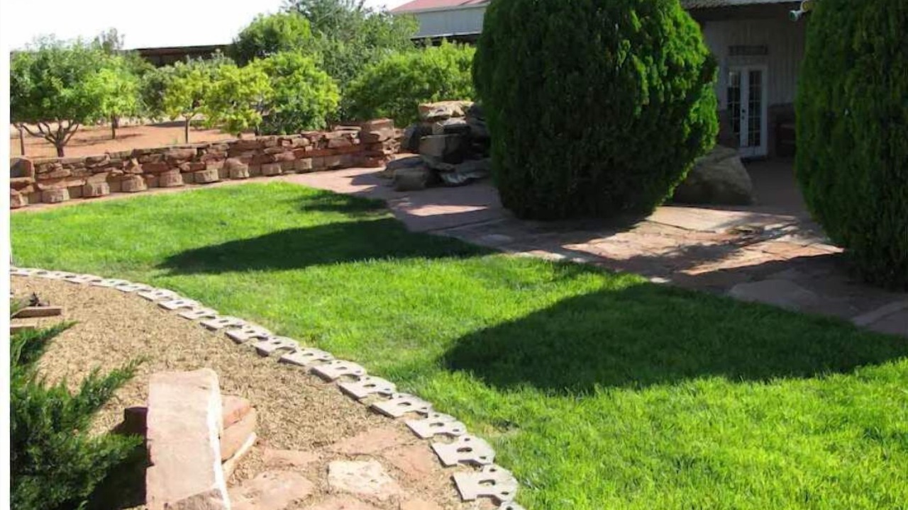 Photo of Patio Balcony in Cane Beds