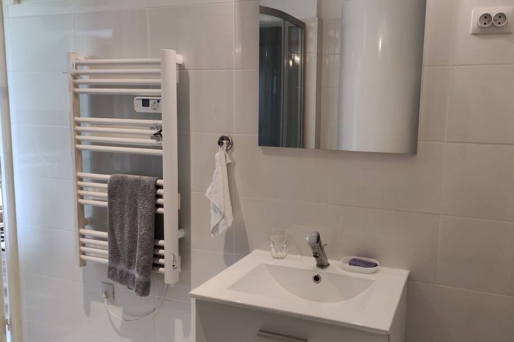 Photo of Bathroom in Moncy