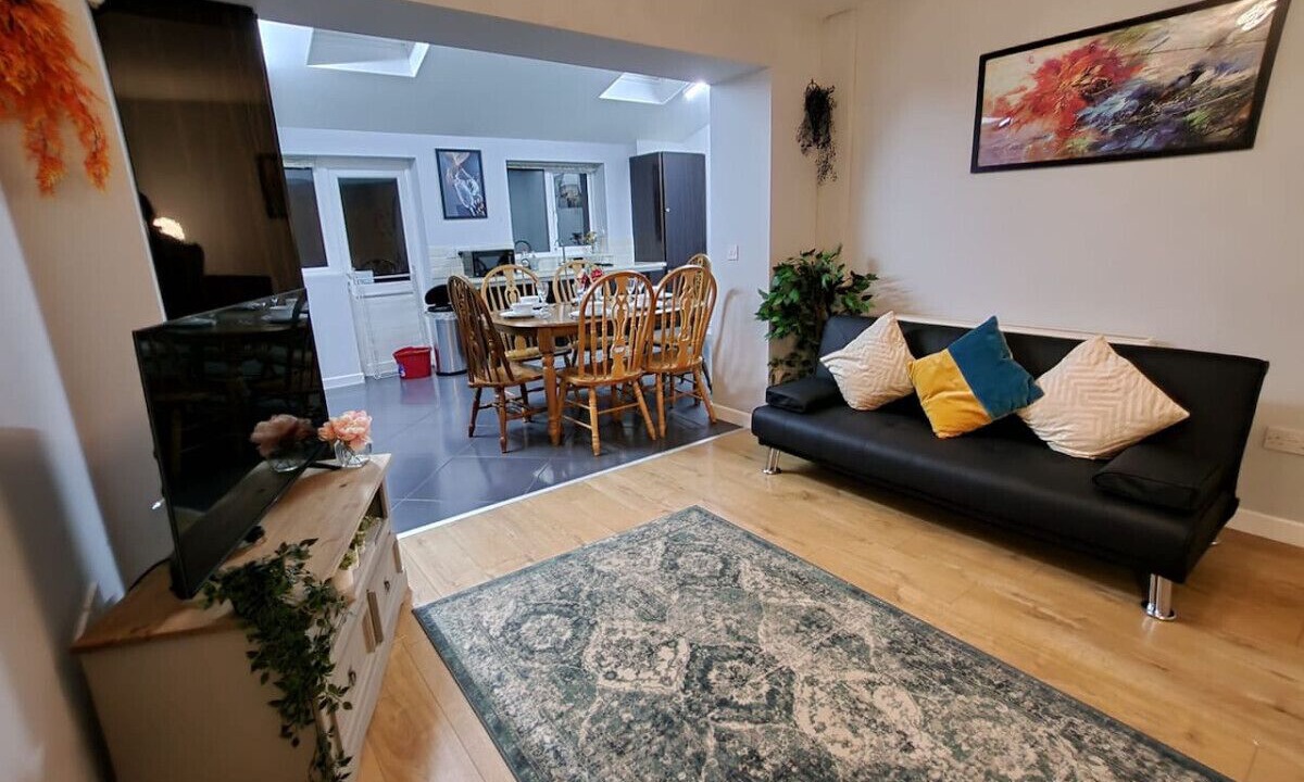 Photo of Others in Coventry