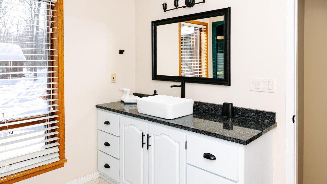 Photo of Bathroom in Carnarvon