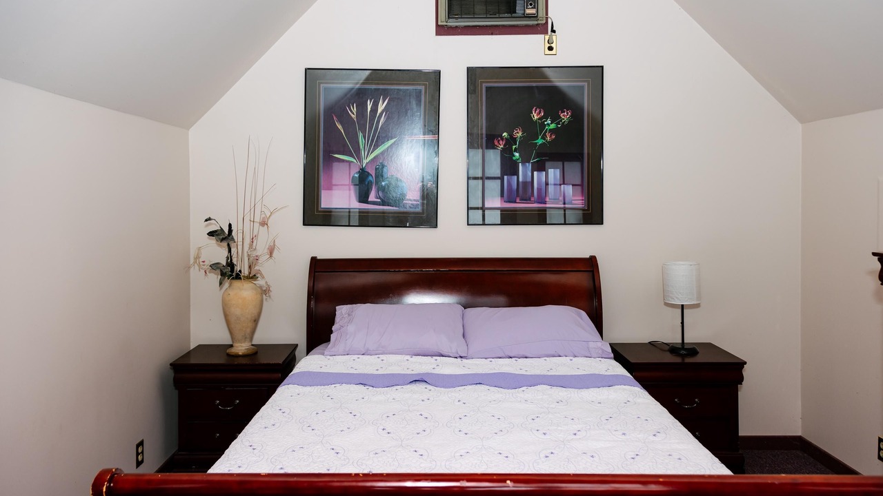 Photo of Bedroom in Carnarvon
