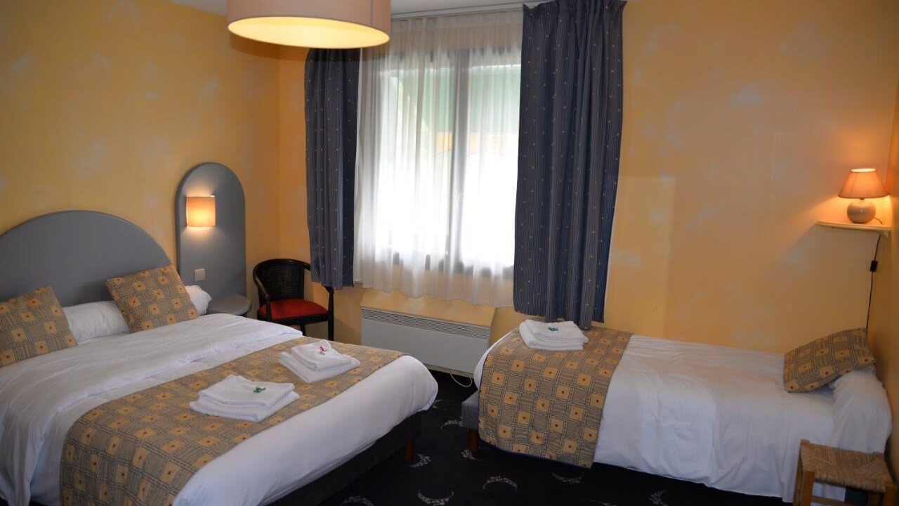 Photo of Bedroom in Moussy