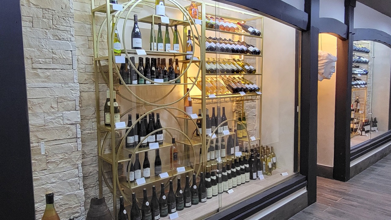 Photo of Others in Moussy