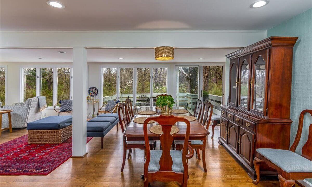 Photo of Livingroom in Craig Creek