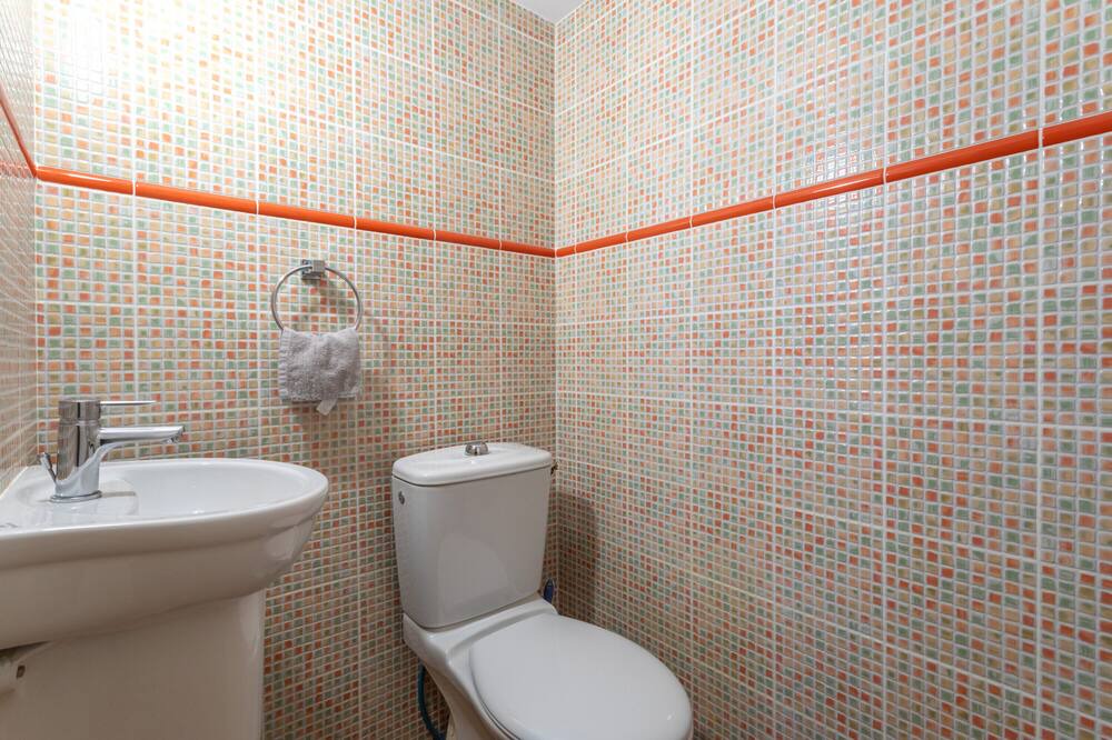 Photo of Bathroom in Le Boulou