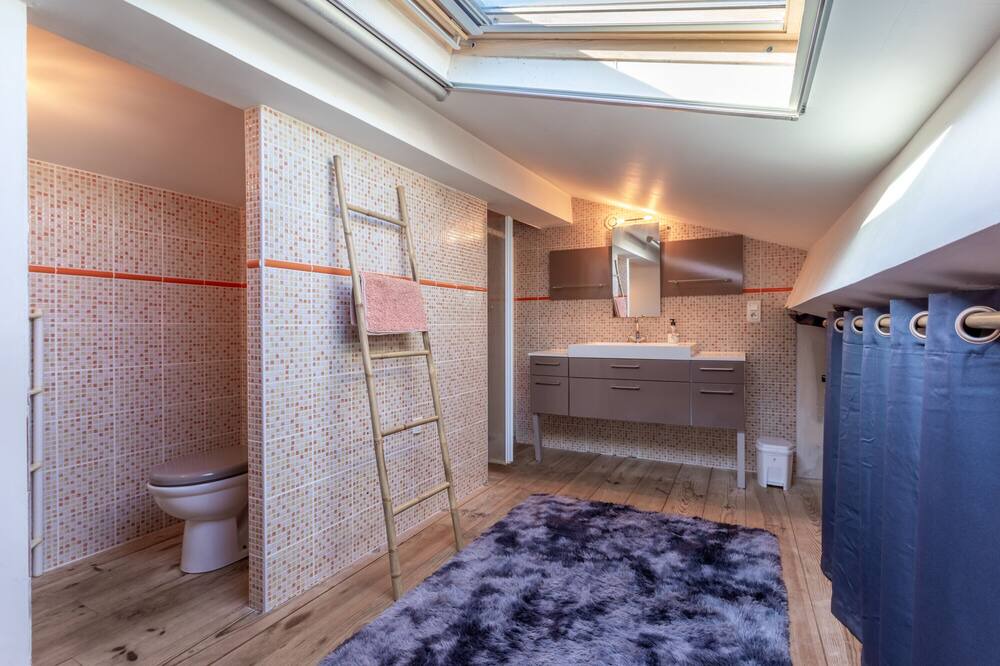 Photo of Bathroom in Le Boulou