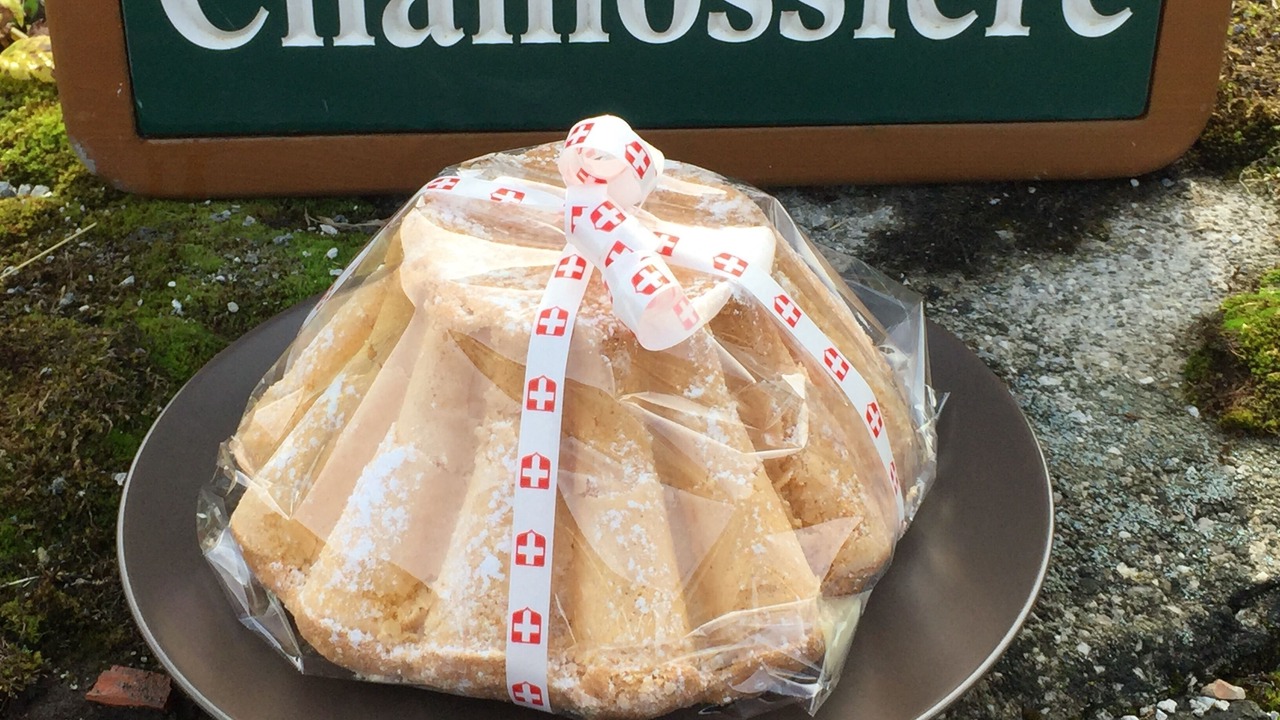 Photo of Others in Thones