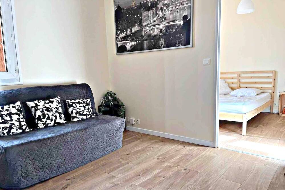 Photo of Livingroom in Villejuif