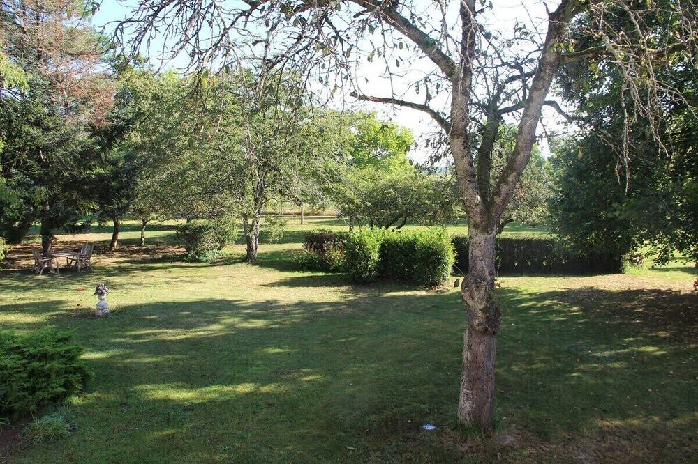 Photo of Outdoor in Demigny