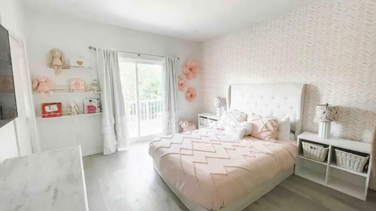 Photo of Bedroom in Key Biscayne