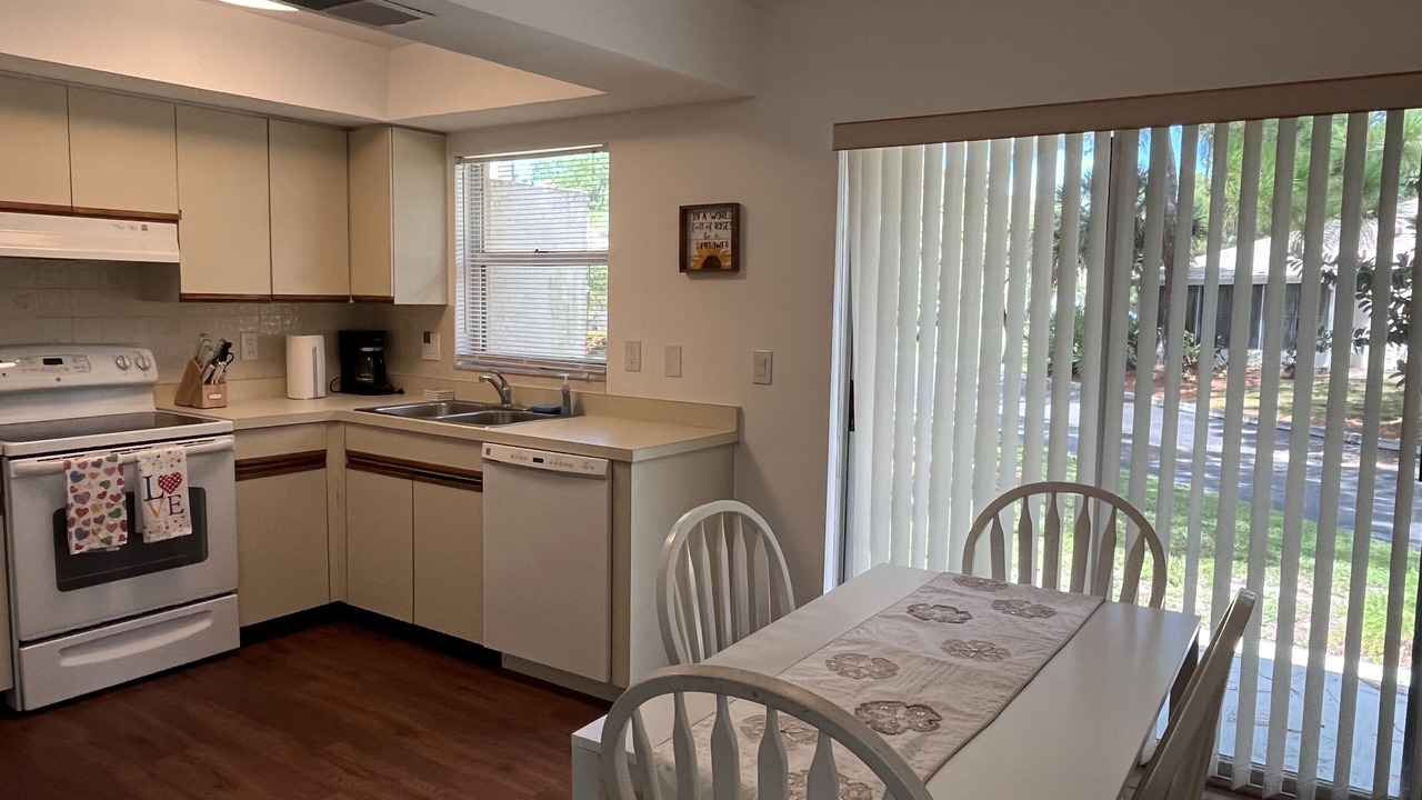 Photo of Kitchen in Park East