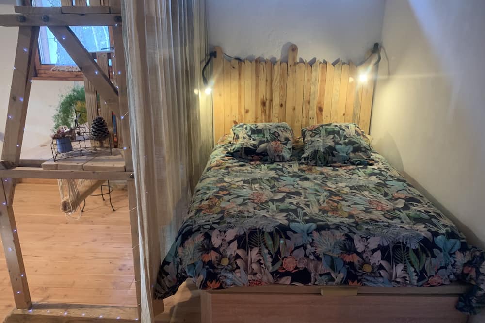 Photo of Bedroom in Saint-Guiraud