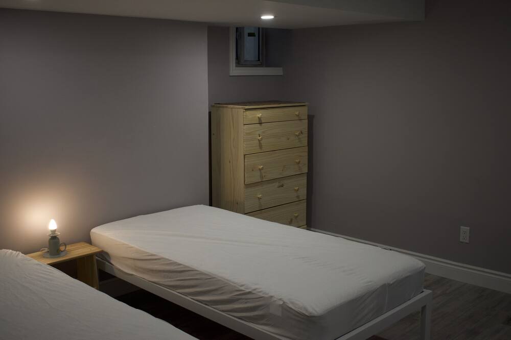 Photo of Bedroom in Colborne