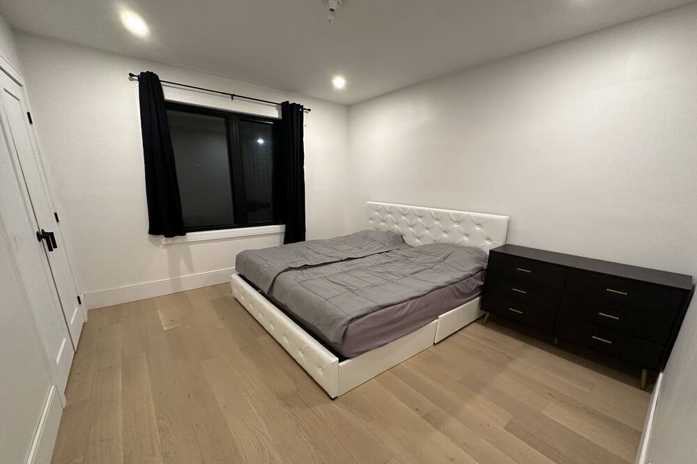 Photo of Bedroom in Hamilton