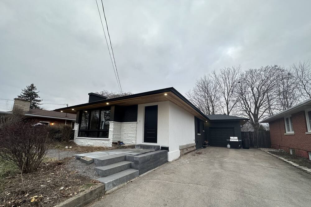 Photo of Outdoor in Hamilton