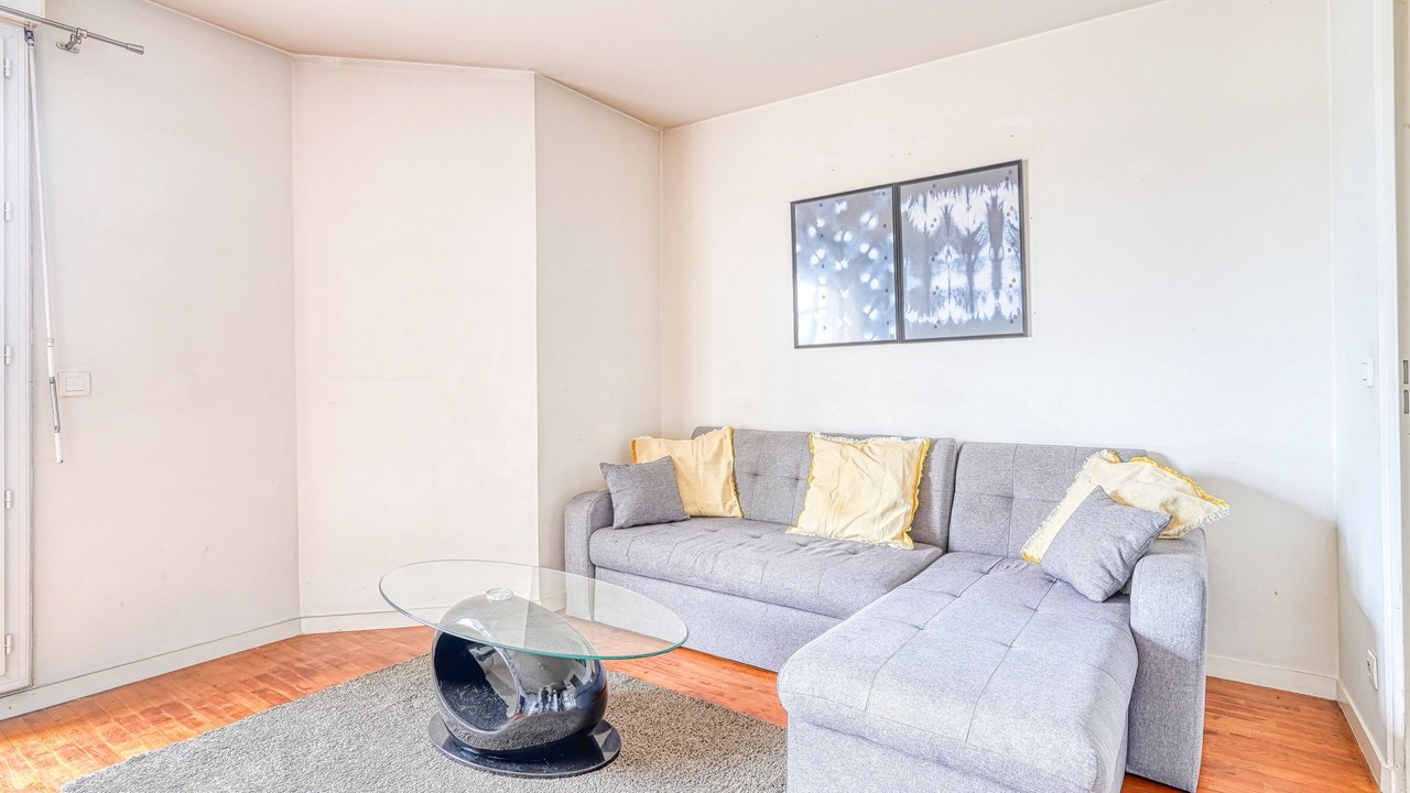 Photo of Livingroom in Chatillon