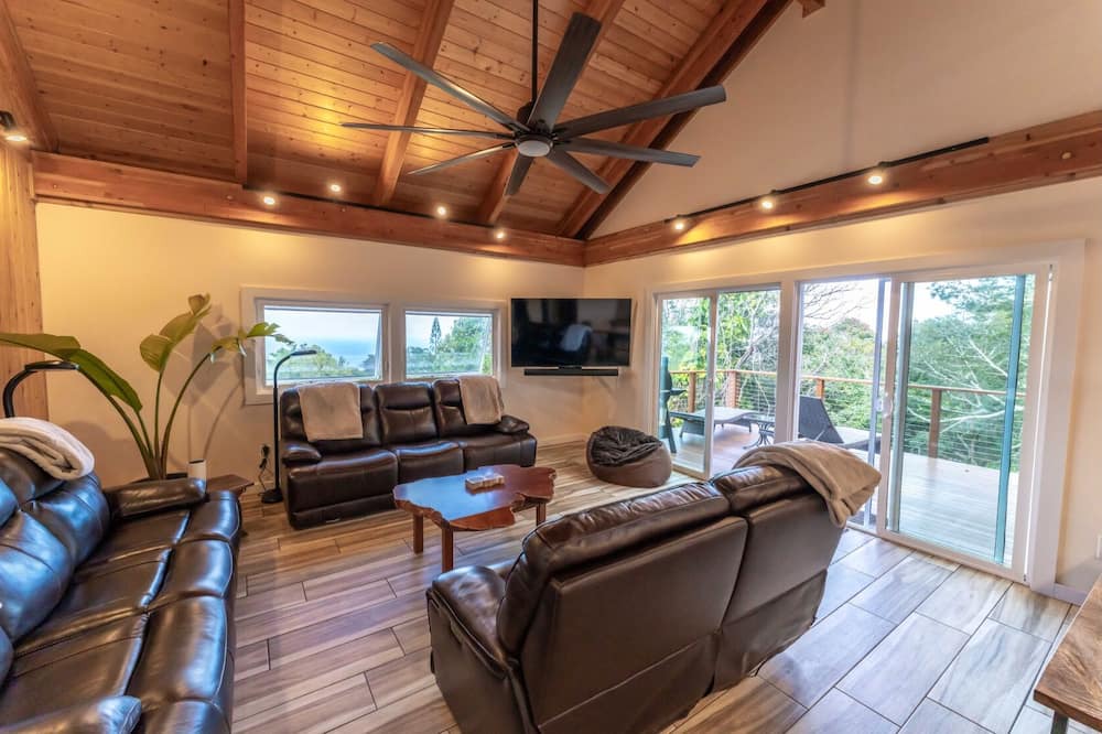 Photo of Livingroom in Kukuihaele