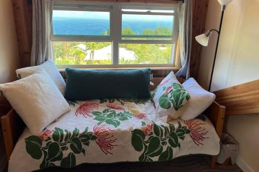 Photo of Bedroom in Kukuihaele