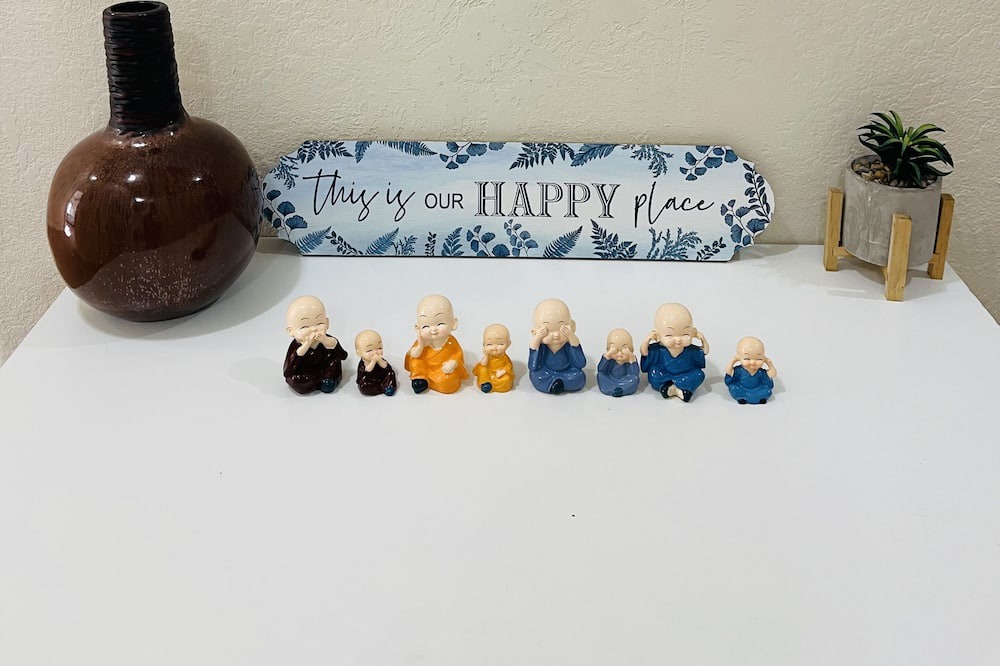 Photo of Others in Porter