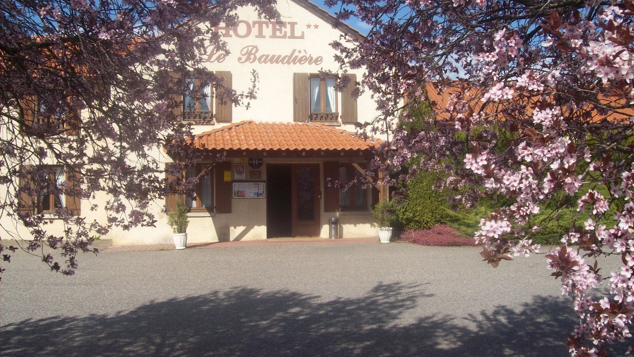 Photo of Outdoor in Saint-Beauzire