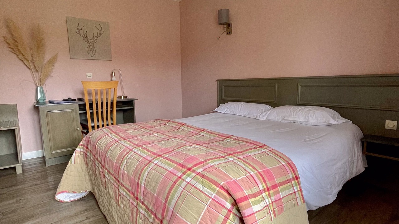 Photo of Bedroom in Saint-Beauzire
