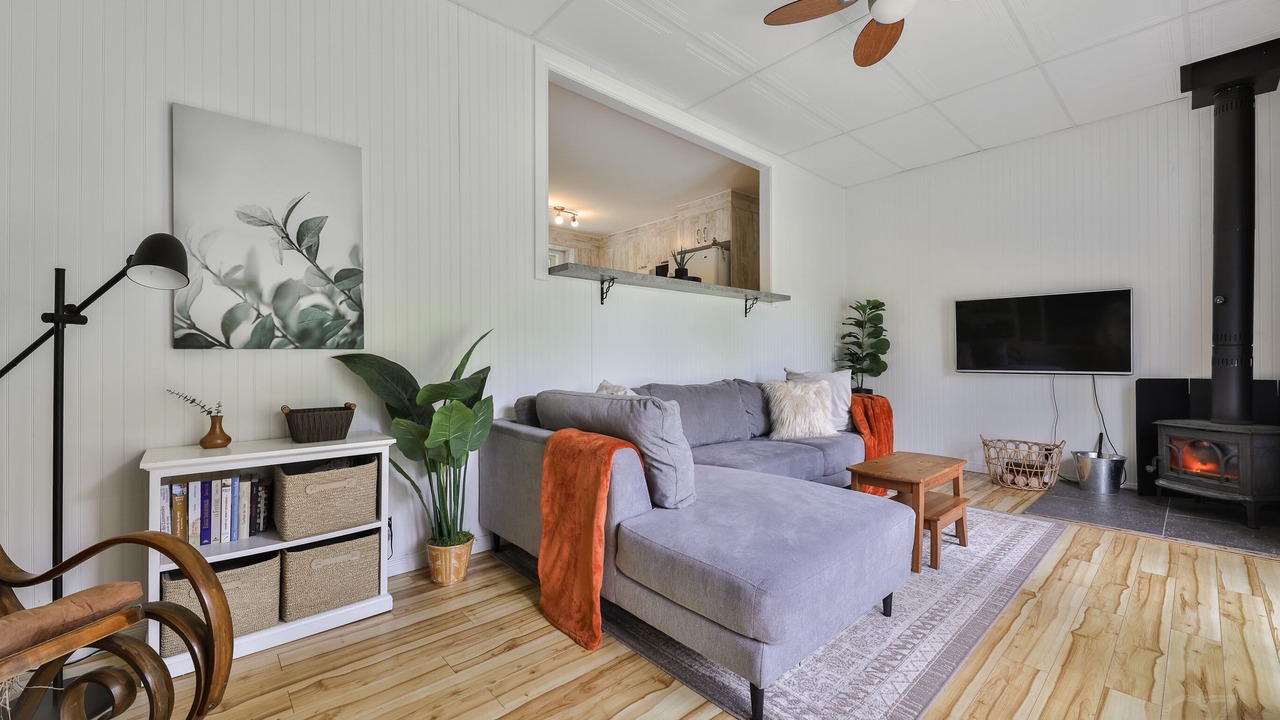 Photo of Livingroom in Saint-Alphonse-Rodriguez