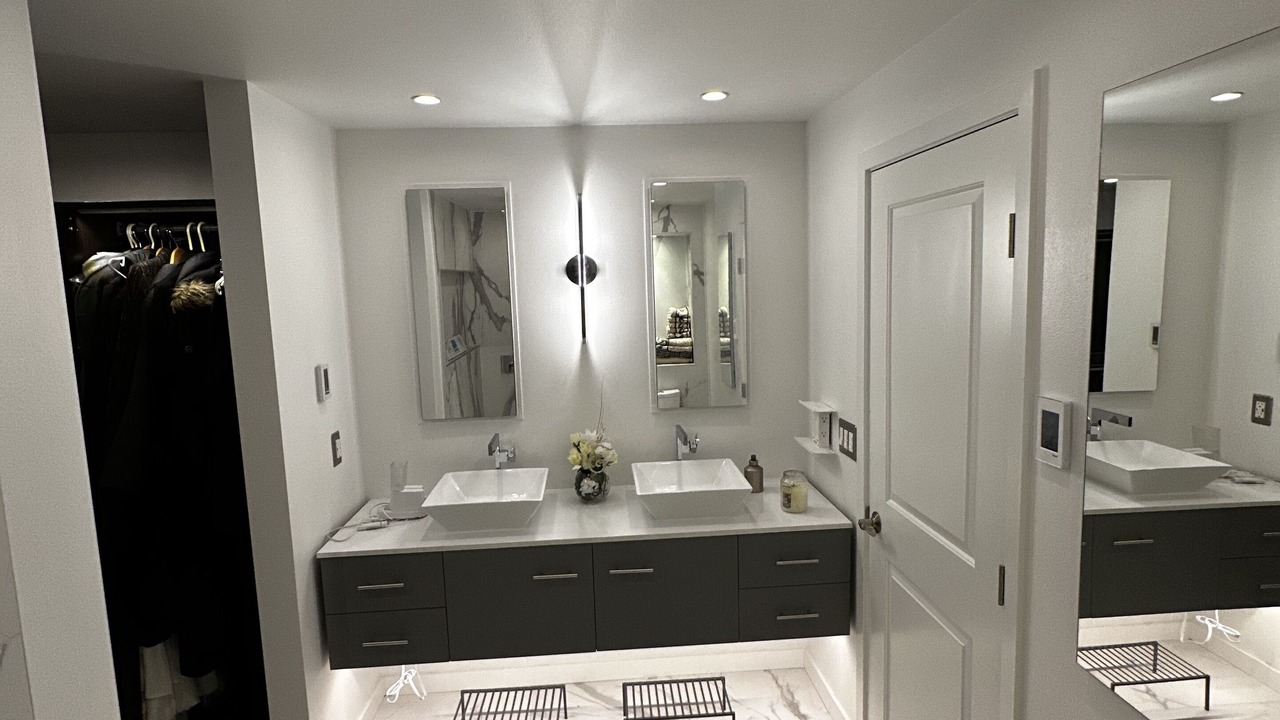 Photo of Others in Inglewood-Finn Hill