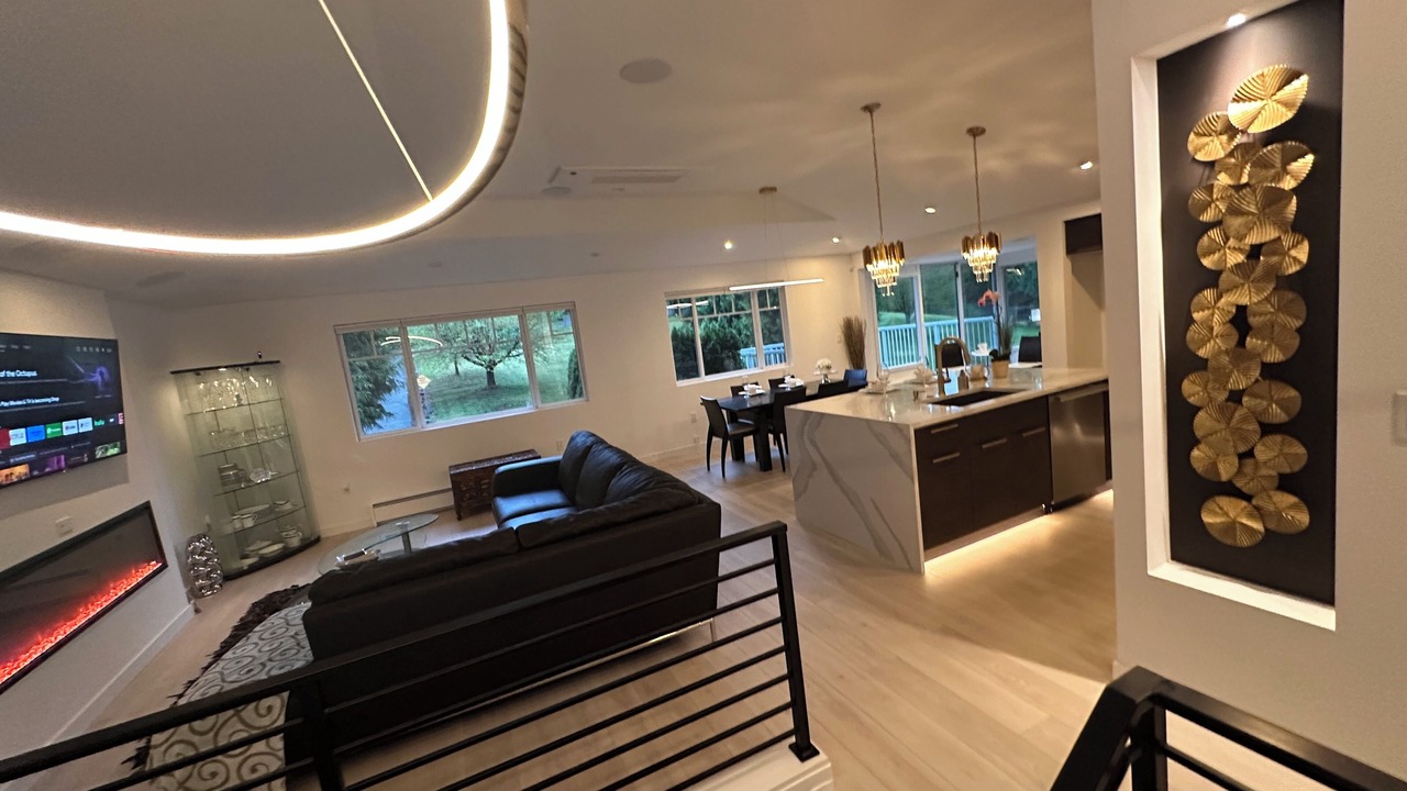 Photo of Others in Inglewood-Finn Hill