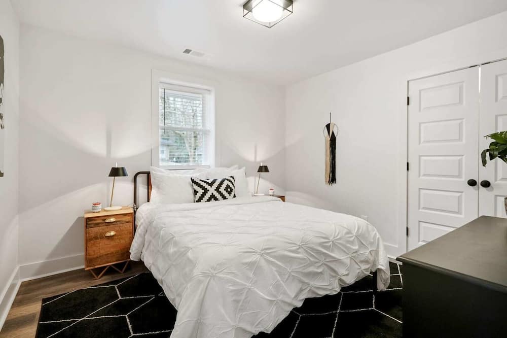 Photo of Others in Scottdale