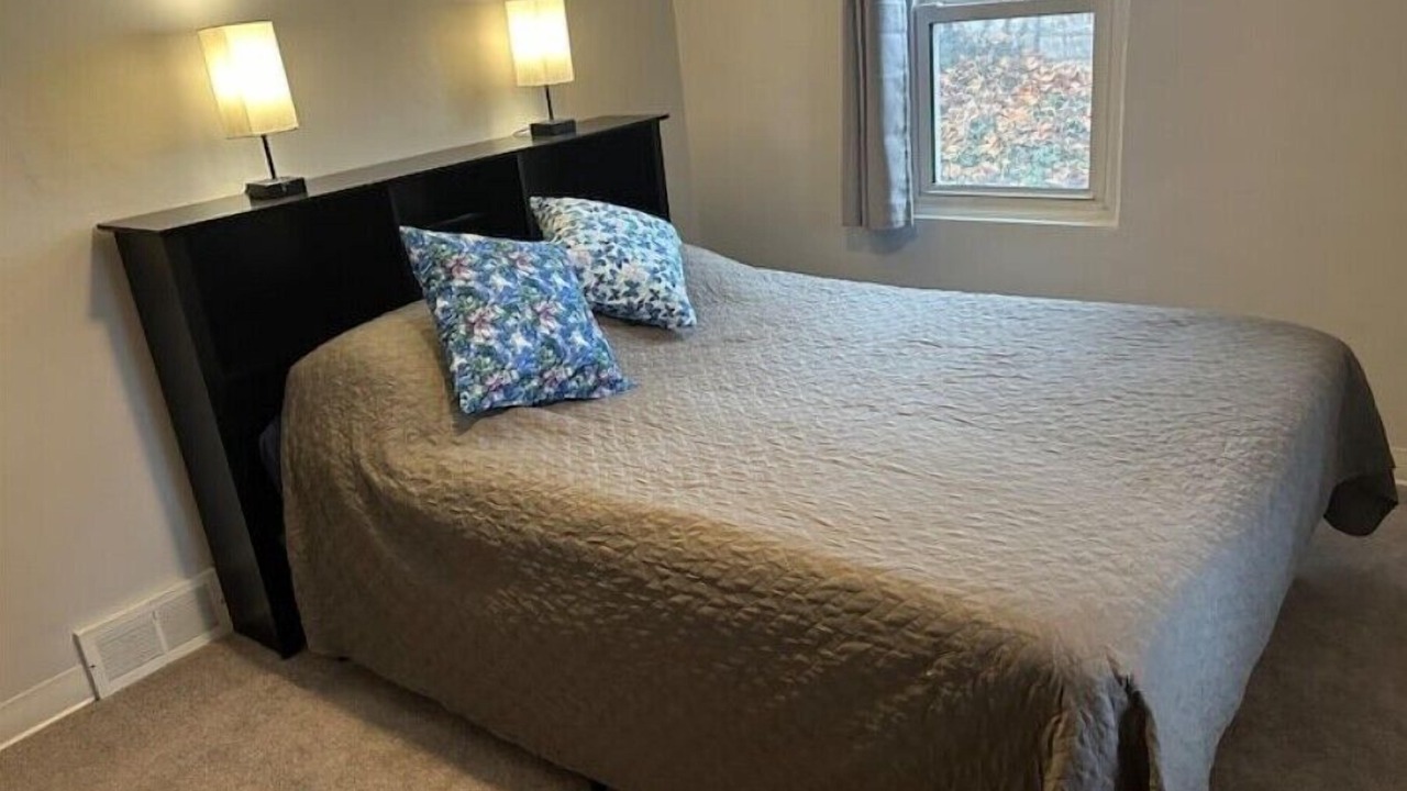 Photo of Others in Alton