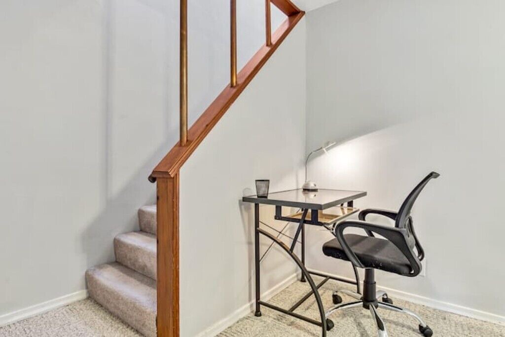 Photo of Others in Alton