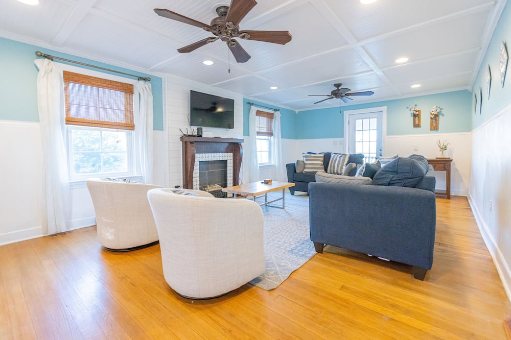 Photo of Livingroom in Boynton