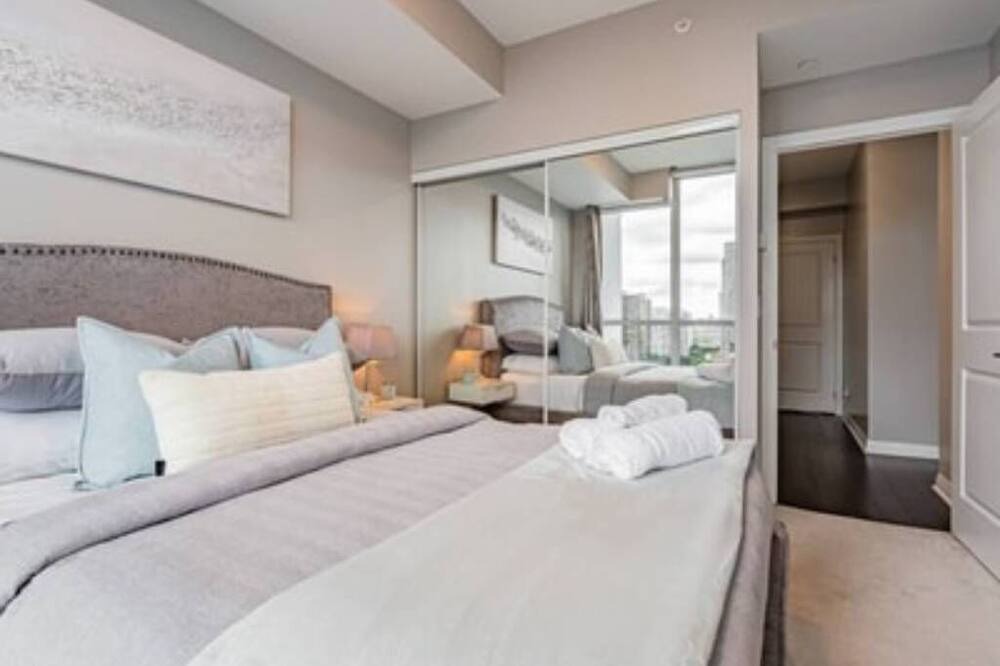 Photo of Bedroom in Hurontario