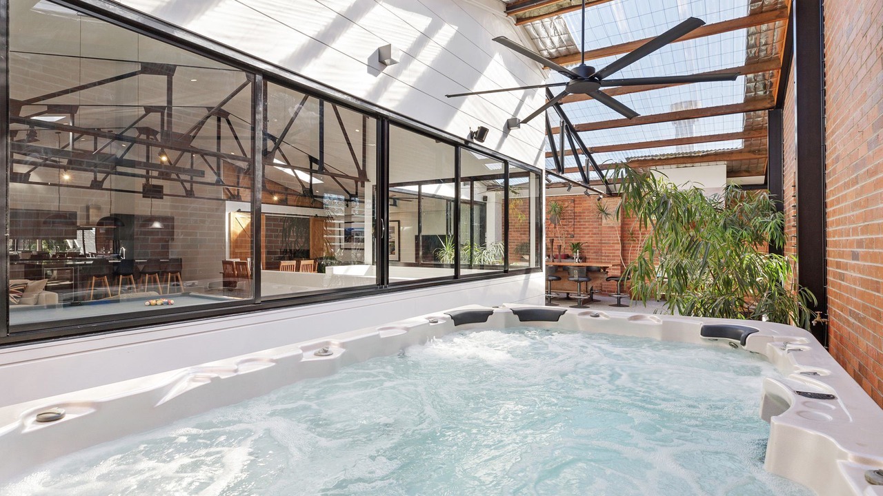 Photo of Outdoor in Newcastle West