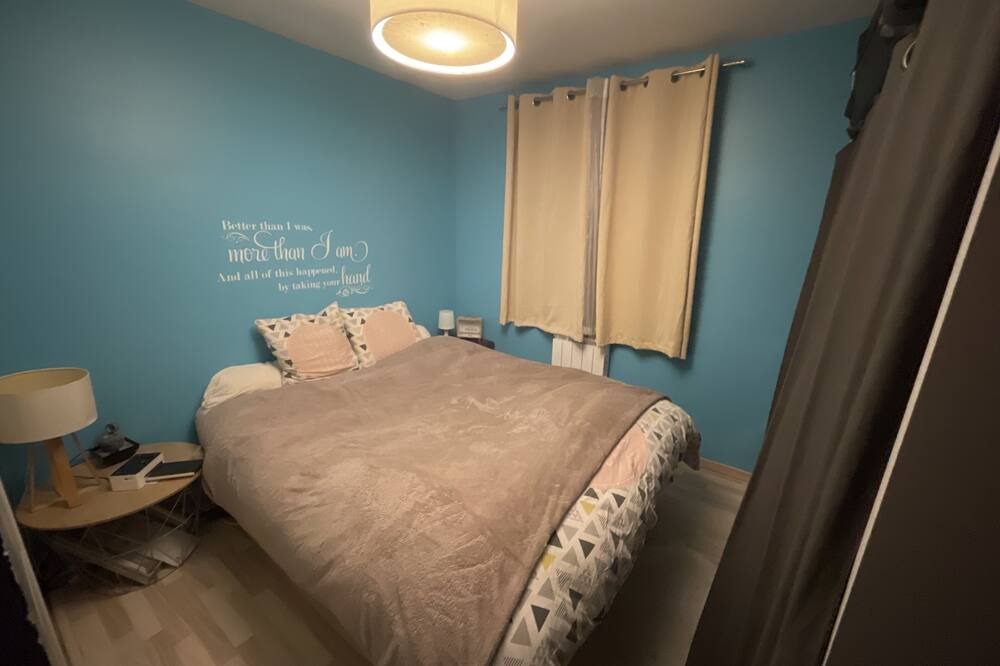 Photo of Bedroom in Ruaudin