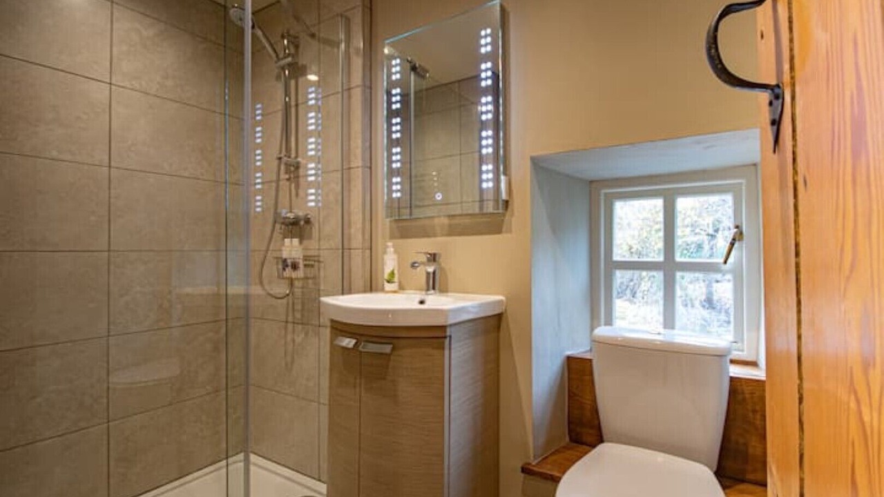 Photo of Others in Alstonfield