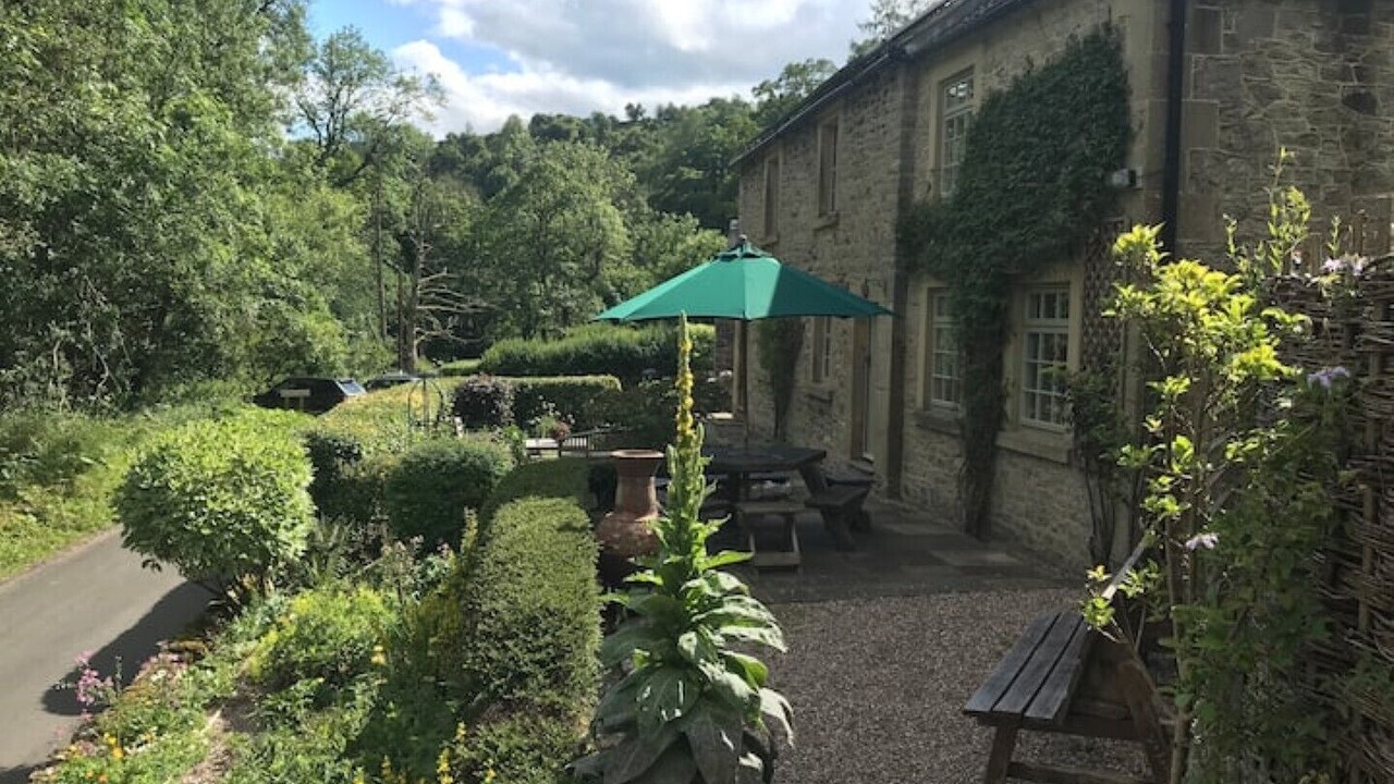 Photo of Outdoor in Alstonfield