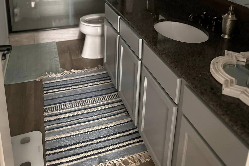Photo of Bathroom in Montgomery