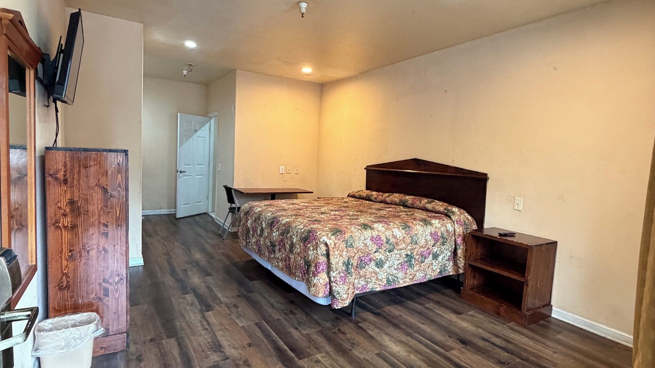 Photo of Bedroom in Union City