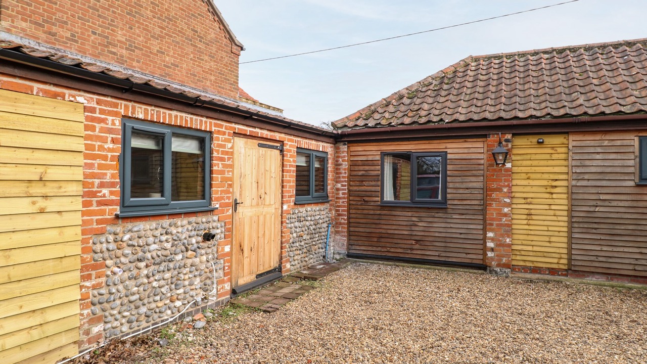 Photo of Outdoor in Swafield