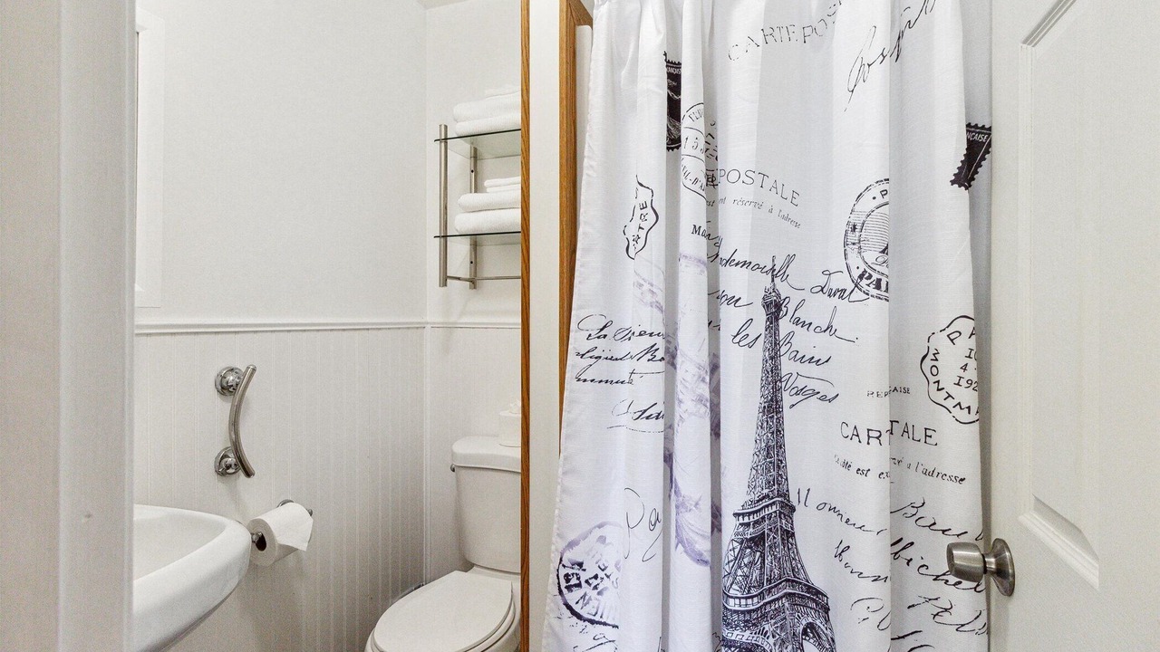Photo of Bathroom in Long Lake