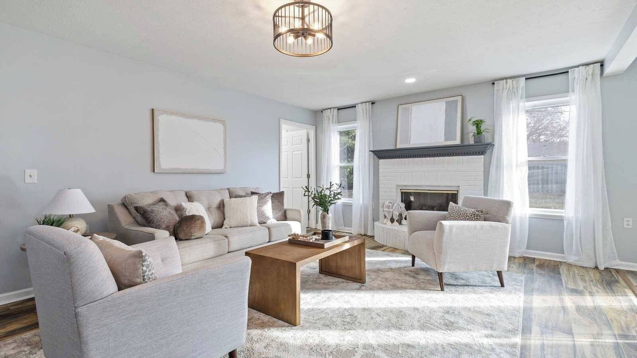 Photo of Livingroom in West Newton