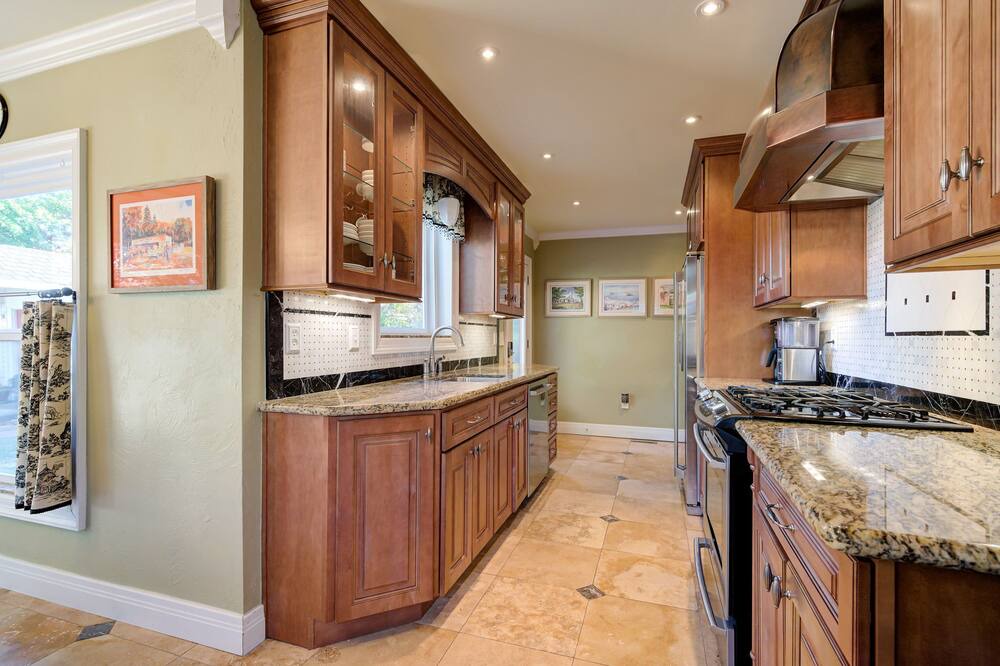 Photo of Kitchen in Central Oklahoma City