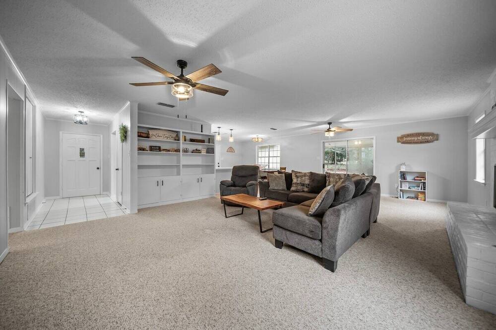 Photo of Livingroom in Hideaway