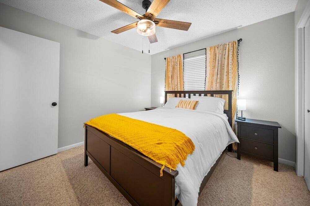 Photo of Bedroom in Hideaway