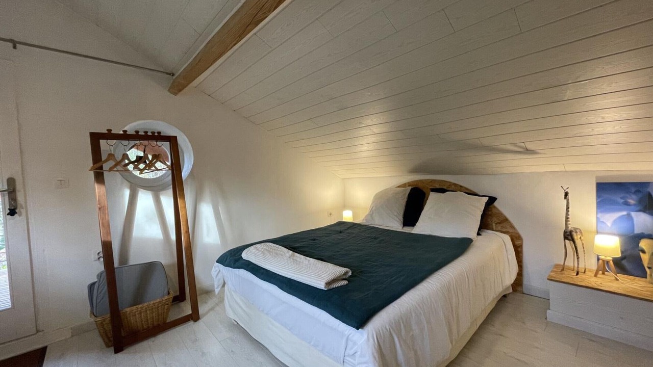 Photo of Others in Herisson