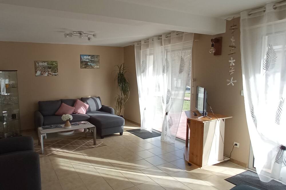 Photo of Livingroom in Fougax-et-Barrineuf