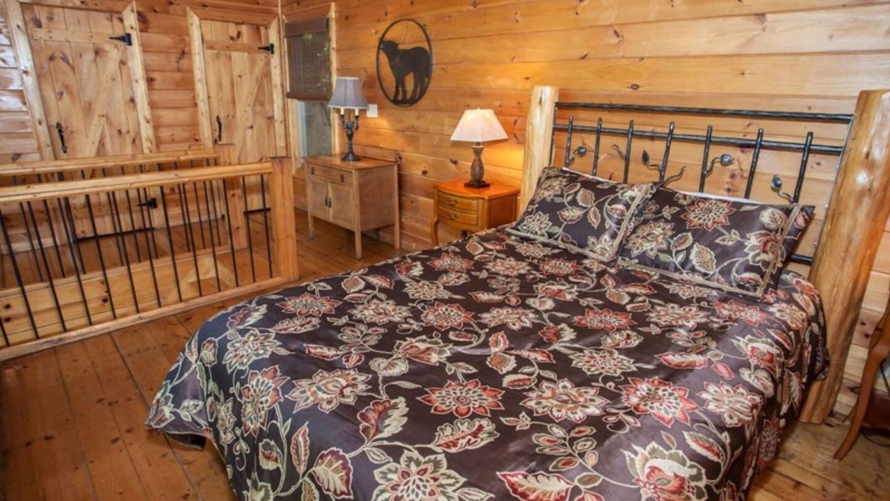 Photo of Others in Chatsworth