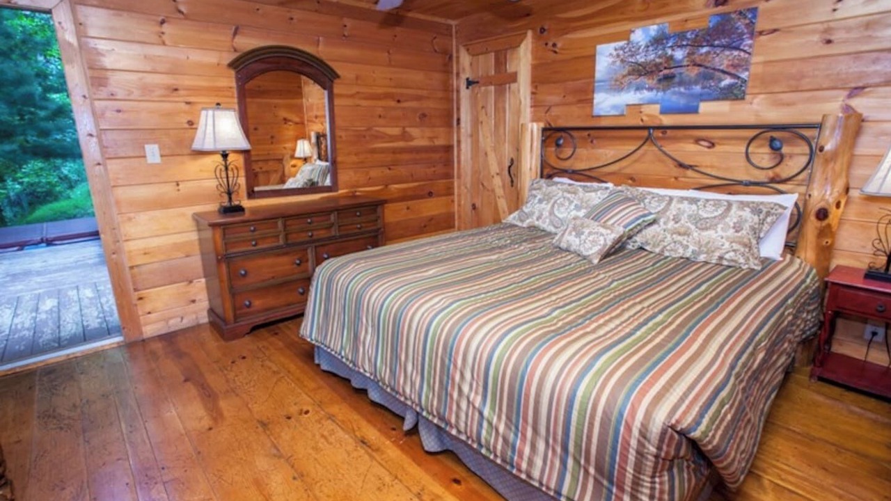 Photo of Others in Chatsworth