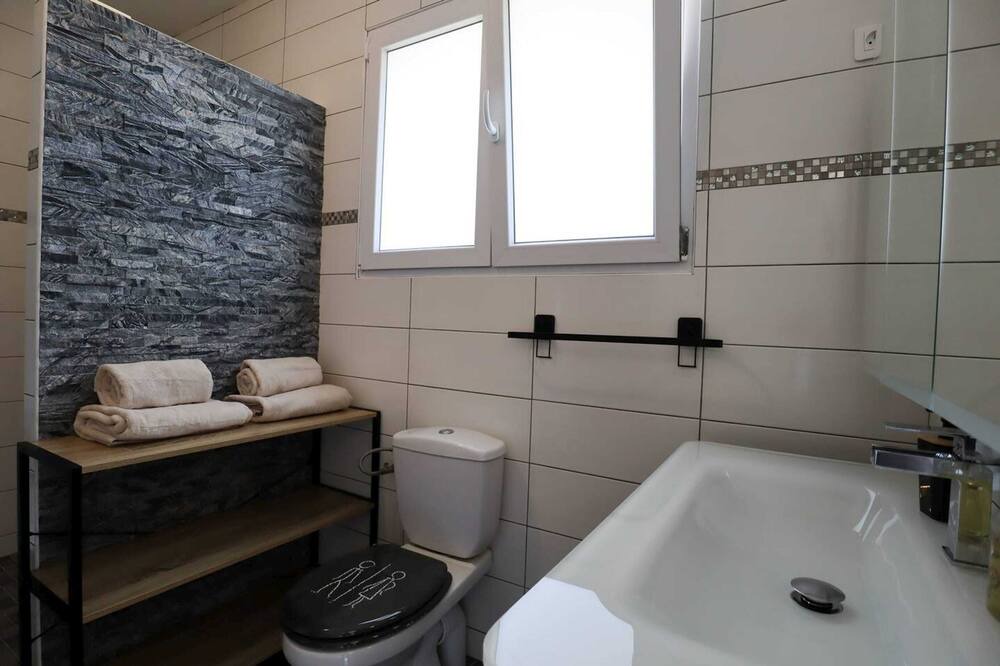Photo of Bathroom in Vernon